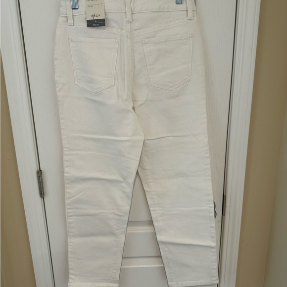 Style & Co White Jeans - Picture 2 of 4